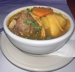 Sopa Lenteja de Carne