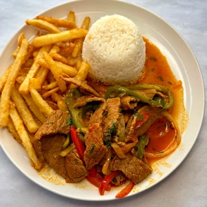 Lomito de Carne Lunch
