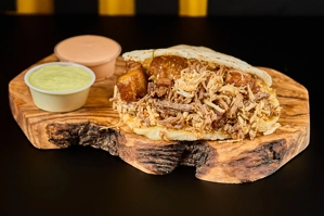 TRIFÁSICA AREPA