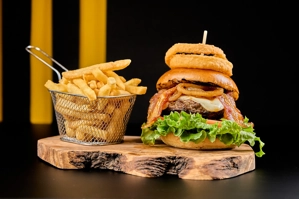 BBQ MONSTER BURGER