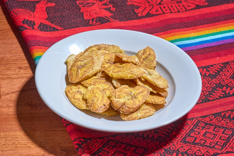 TOSTONES
