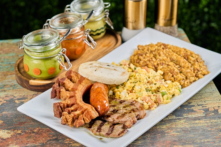 EL RINCONCITO MIXED RICE & BEANS BREAKFAST