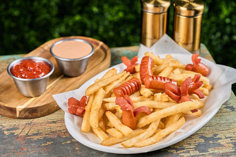 SALCHIPAPAS