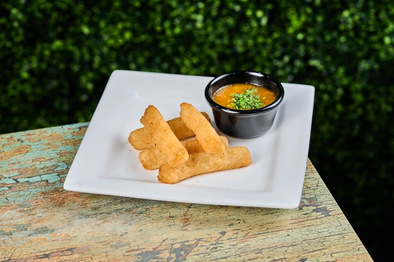 TOSTONES, AREPITAS RELLENAS