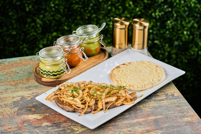 HÍGADO ENCEBOLLADO