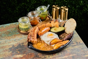 EL RINCONCITO BANDEJA PAISA