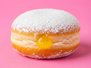 Lemon Jelly Donut with powdered sugar and lemon filling in Dallas.