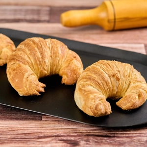 Croissant Plain