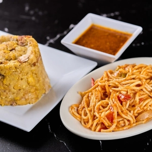 Mofongo con Espaguetis