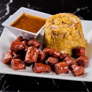 Mofongo con Longaniza