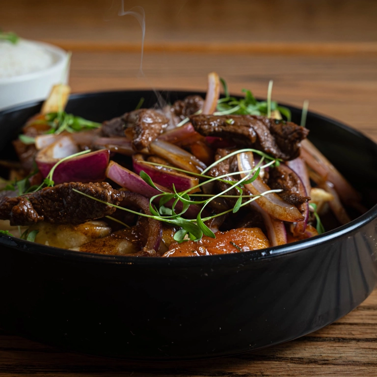 Lomo Saltado