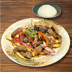 Lomo Saltado