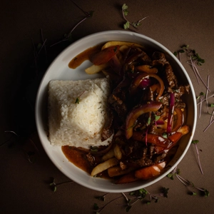 Lomo Saltado