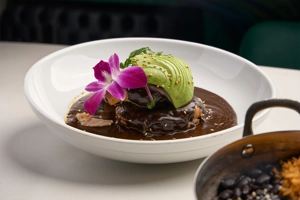 POLLO CON MOLE
