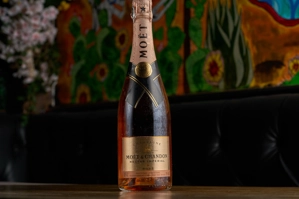 MOET ROSE
