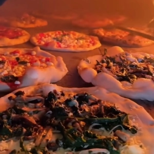New York Cheese Steak Pizza