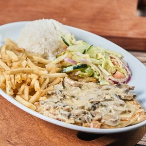 Pollo Salsa Champiñ