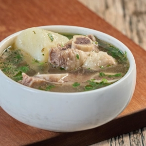 Caldo De Costilla