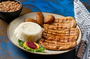 PECHUGA DE POLLO A LA PARRILLA