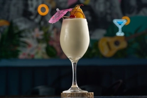 VIRGEN PINA COLADA