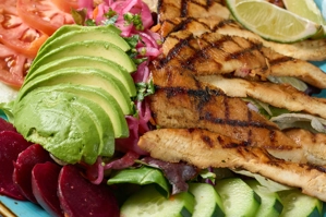 ENSALADA MIXTA CON POLLO