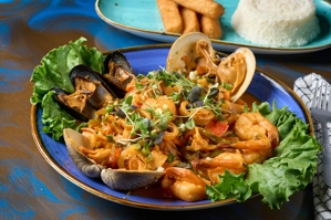 SALTEADO DE MARISCOS