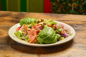 Salad w/ Avocado