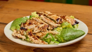Salad w/ Chicken & Avocado