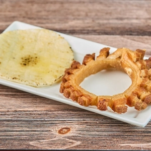 Chicharron con Arepita