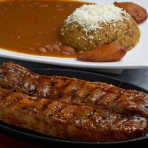 Tira de asado de res