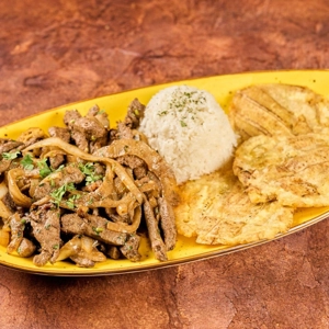 Higado Encebollado