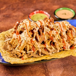 Toston Carne Pollo Chicharron