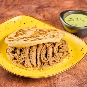 Arepa V Carne