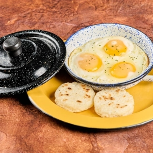 Huevos Cacerola/Arepita