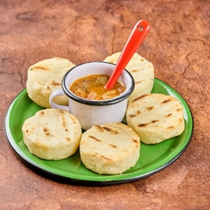 Arepas con Hogao
