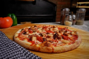 CHICKEN PARMIGIANA PIZZA