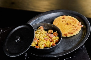 Cheese arepa with eggs