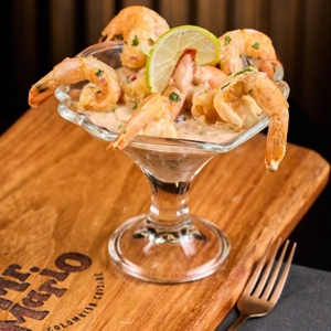 Coctel con Camarones / Shrimp Cocktail