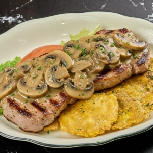Lomo Con Champiñones