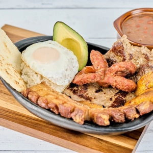 Bandeja Tipica