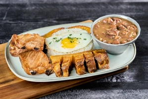 PLATTER WITH PORK RIBS