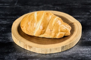 LARGE PLAIN BREAD