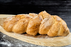 SWEET BRAIDED BREAD