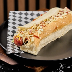 2 SALCHIQUESOS MARTES