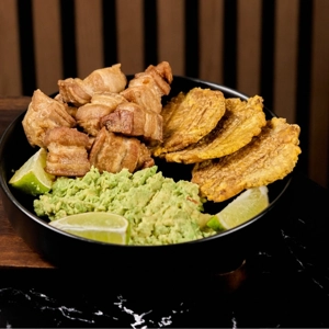 Ceviche De Chicharrón De Cerdo