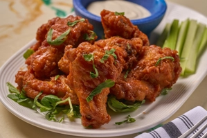 CHICKEN WINGS