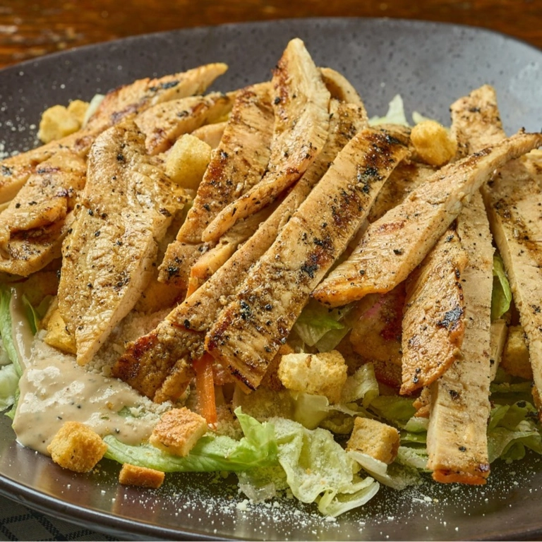 Ensalada Cesar Con Pollo