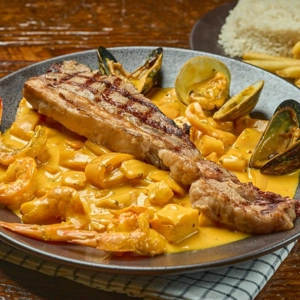 Churrasco Marinado (Cubierto de Mariscos)