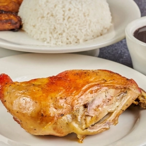 Baked Chicken (Muslo De Pollo Al Horno)