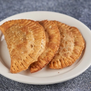 Spinach & Cheese Turnover (Empanada De Espinaca y Queso)